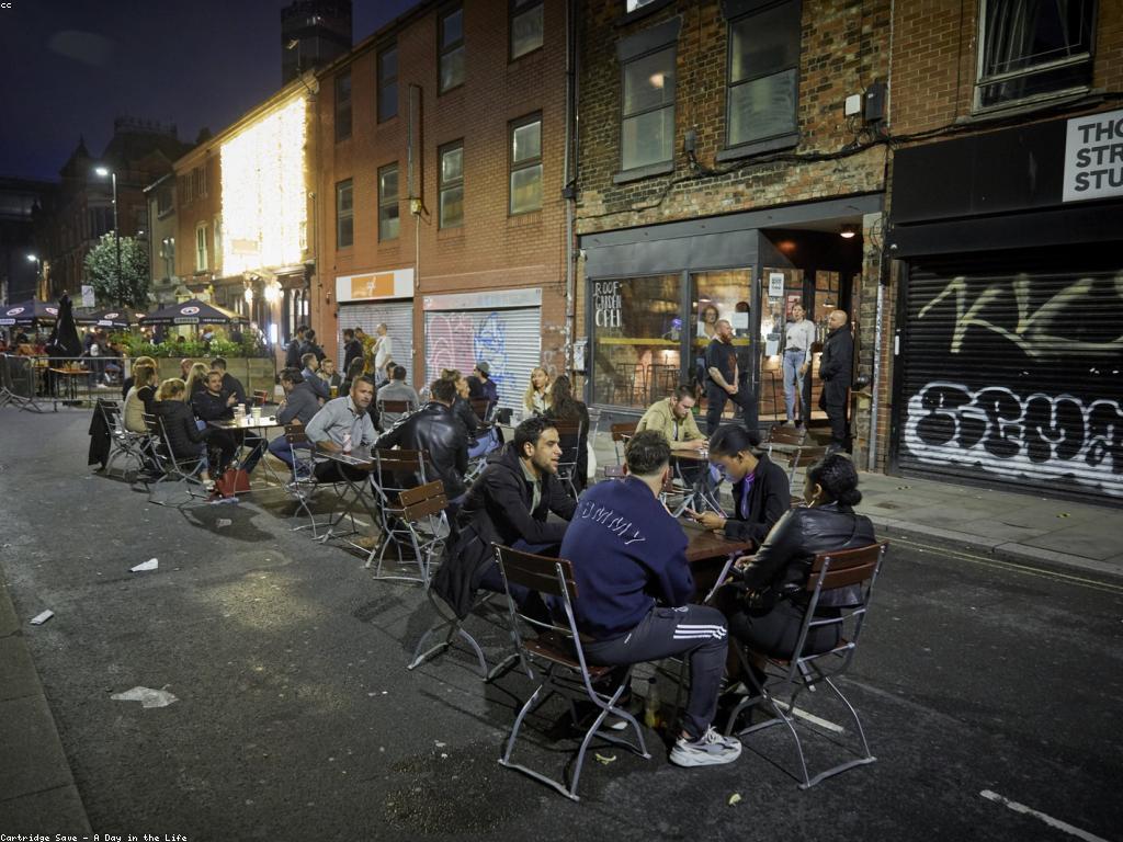 សង្គមនិងមនុស្ស: ការបង្កើតកិច្ចសំណូមពរ