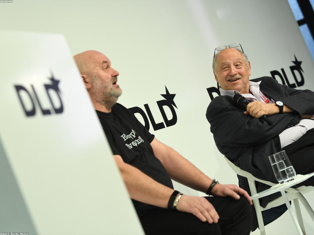 សេដ្ឋកិច្ចថ្មី: ការបង្កើតនិងអភិវឌ្ឍឱ្យមានភាពប្រកបដោយសមត្ថភាព